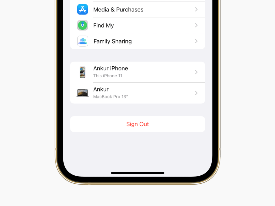 Configuración de ID de Apple que muestra la opción Cerrar sesión en iPhone