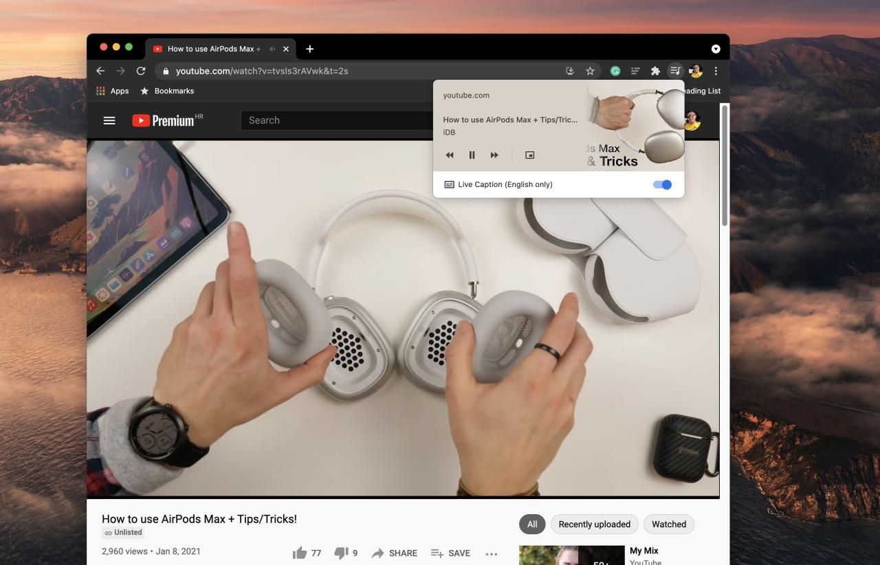 Una captura de pantalla de macOS que muestra Google Chrome para Mac con los controles de reproducción de un video de YouTube junto con el interruptor Live Caption