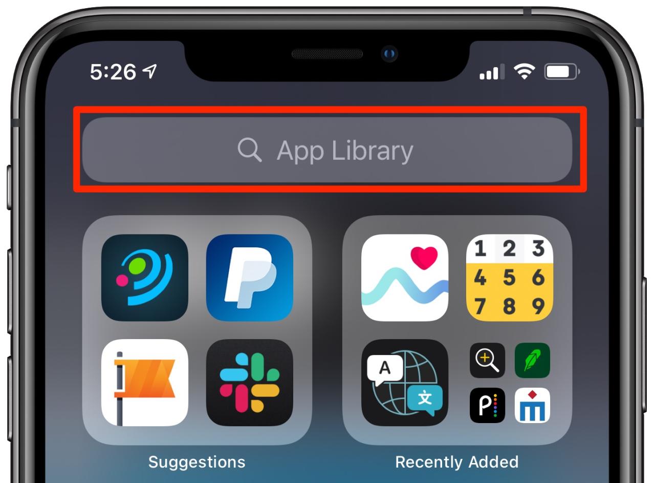 Explore las aplicaciones de iPhone en orden alfabético: la biblioteca de aplicaciones con el campo de búsqueda resaltado