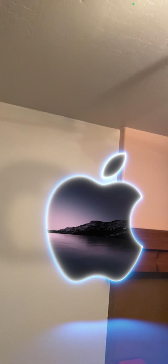 Apple promueve California Streaming con el logotipo AR en la página del  próximo evento | Apple