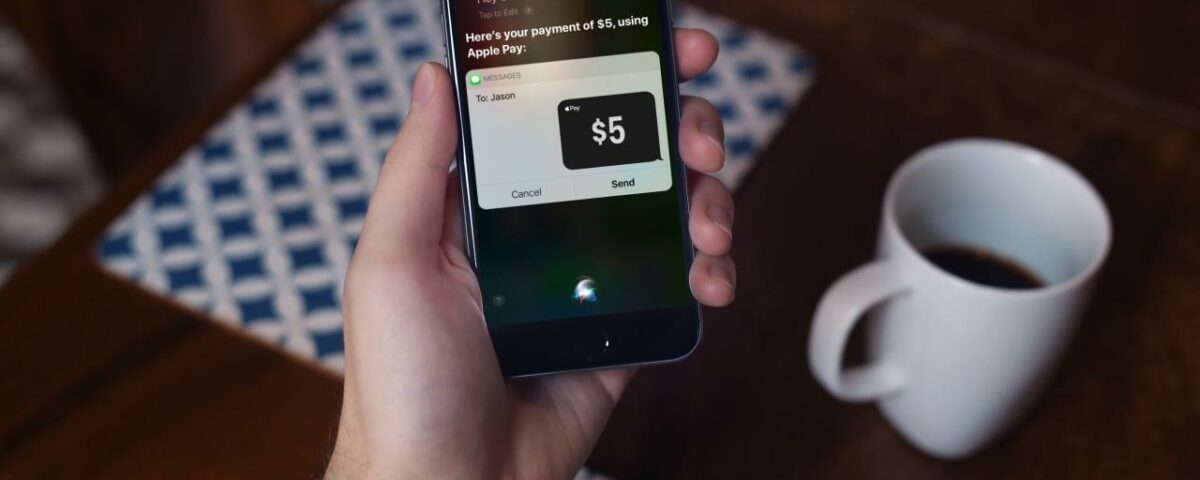 Paga con Apple Pay Siri