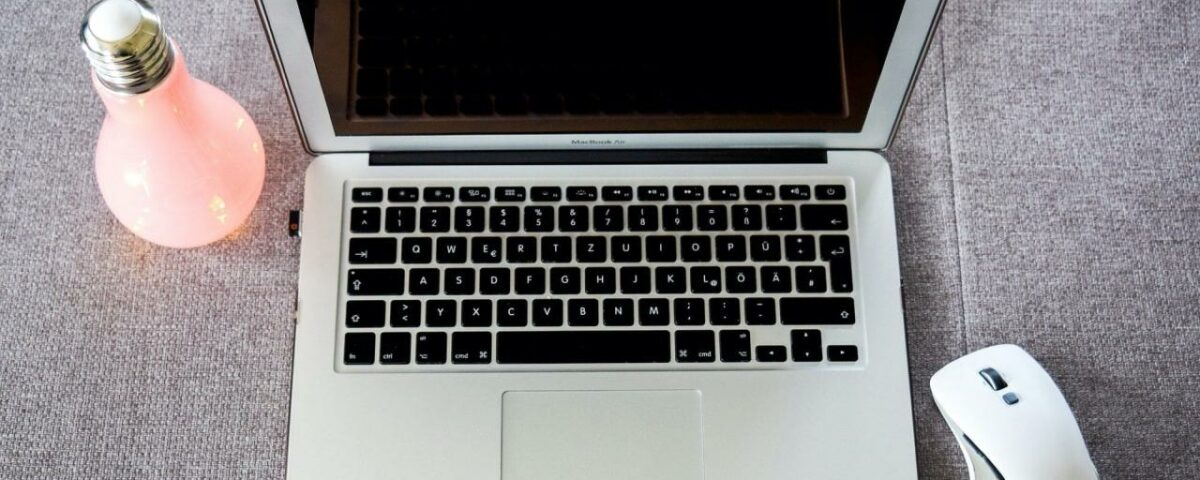 Métodos abreviados de teclado de Automator para la bombilla de luz del teclado de MacBook