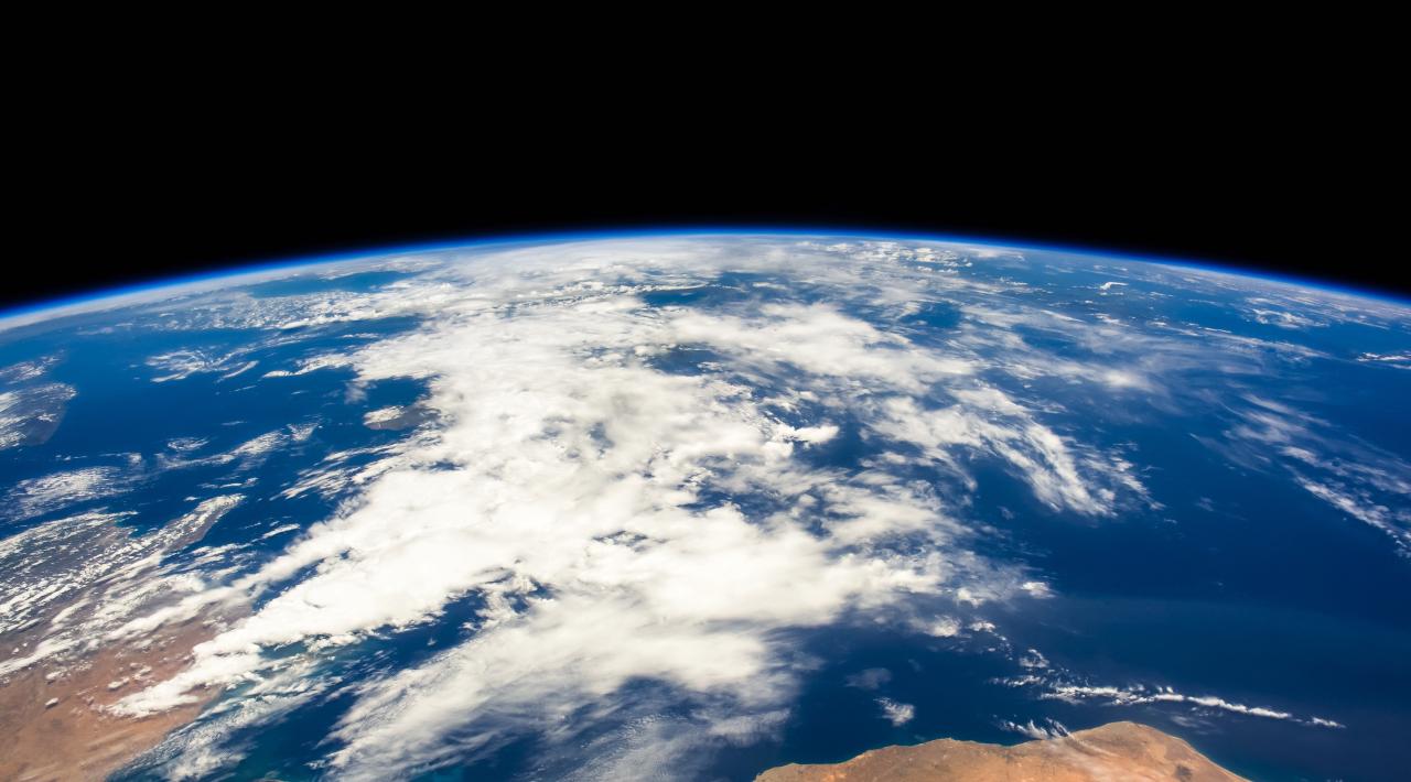 Planeta Tierra disparado desde la ISS