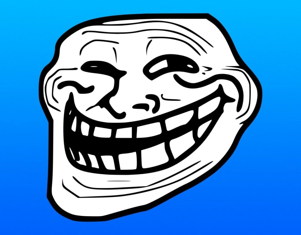 Logotipo de TrollStore.